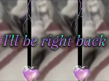 Chaturbate Live Sex Cam of bellasweet22