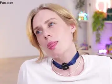 Chaturbate Free Porn Cam of island_peach