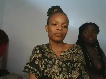 Chaturbate Live Porn of petite_luxe1