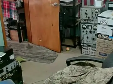 Chaturbate Live Sex Cam of randalltotazz