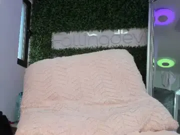 Chaturbate Live Sex of hotfallingdevil