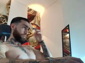 Chaturbate Live Sex Cam of luke_davis01