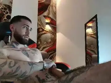 Chaturbate Free Porn Cam of luke_davis01