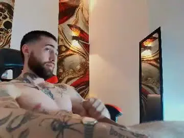 Chaturbate Adult Video Chat of luke_davis01