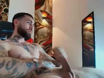 Chaturbate Watch Live Sex Cams of luke_davis01