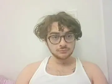 Chaturbate Nude Webcam of mikehunt897