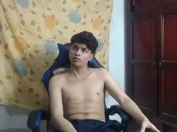 Chaturbate Free Live Porn of alice_julls