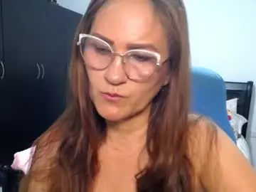Chaturbate Live Porn of bella_ghisell