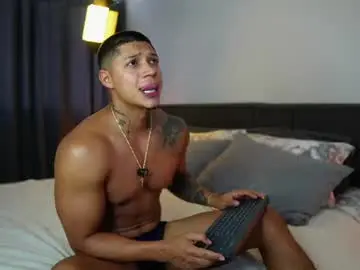 Chaturbate Watch Live Sex Cams of diagostone