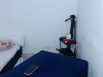 Chaturbate Free Porn Cam of isabella_hots