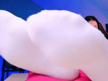 Chaturbate Live Sex Cam of kimclarks