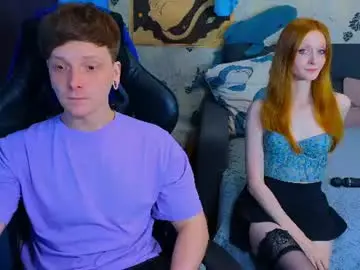 Chaturbate Live Sex Cam of laksmrrr