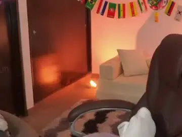 Chaturbate Live Sex Cam of _niah