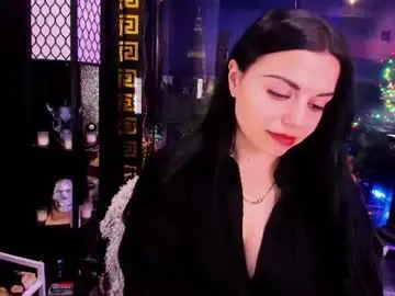 Chaturbate Free Live Porn of alma_pearl