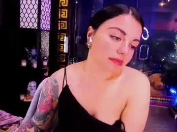 Chaturbate Live Sex of alma_pearl