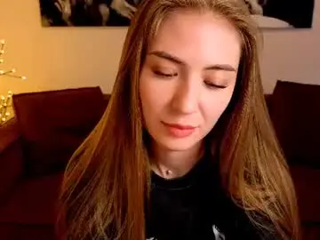 Chaturbate Live Porn of adelyna_bird