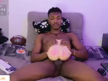 Chaturbate Watch Live Sex Cams of reyken_
