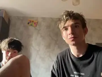 Chaturbate Free Live Porn of stralght_twinks