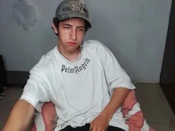 Chaturbate Free Porn Cam of noah_sokolov_