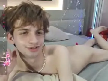 Chaturbate Live Sex Cam of bimbo_boy_