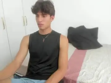 Chaturbate Watch Live Sex Cams of lucacosta19