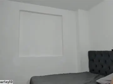 Chaturbate Best live sex cam show of louis_marley_