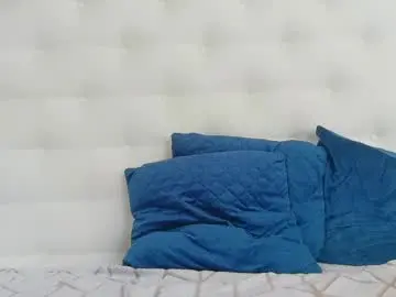 Chaturbate Live Sex of karissia_