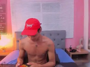 Chaturbate Free Live Porn of 02andres_