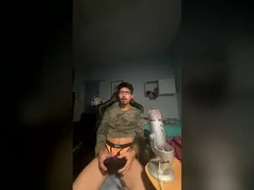 Chaturbate Live Sex of harddmikee