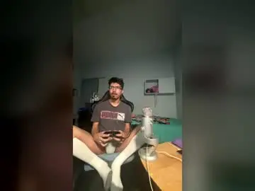 Chaturbate Nude Webcam of harddmikee
