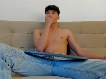 Chaturbate Private Sex Chat of yizus_bonz