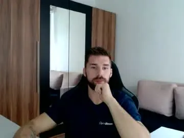 Chaturbate Live Porn of darius_94