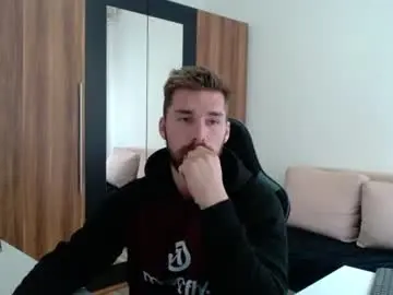 Chaturbate Best live sex cam show of darius_94