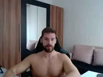 Chaturbate Nude Webcam of darius_94