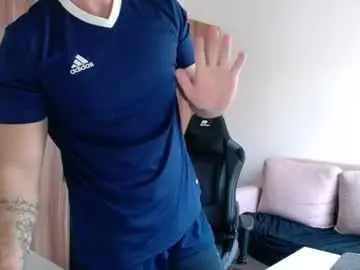 Chaturbate Adult Webcam of darius_94