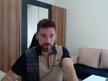 Chaturbate Adult Webcams of darius_94