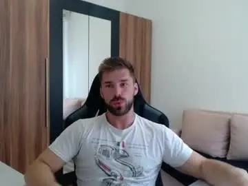 Chaturbate Adult Video Chat of darius_94