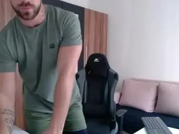 Chaturbate Live Porn of darius_94