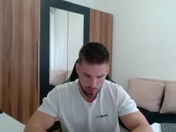 Chaturbate Best live sex cam show of darius_94