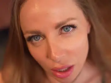 Chaturbate Live Sex Cam of eva_fashionista