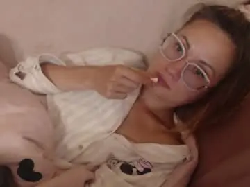 Chaturbate Watch Live Sex Cams of flowercandydoll13