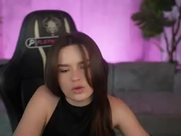 Chaturbate Live Sex of kira0541