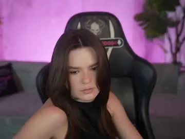Chaturbate Live Sex Cam of kira0541
