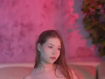 Chaturbate Live Sex Cam of kira0541