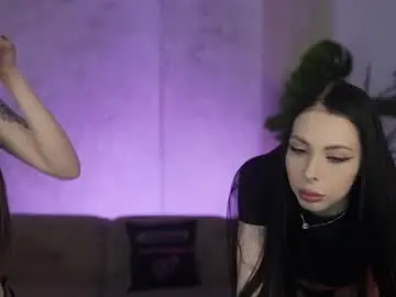 Chaturbate Nude Webcam of kira0541