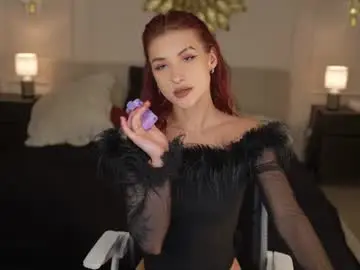 Chaturbate Live Sex Cam of kira0541