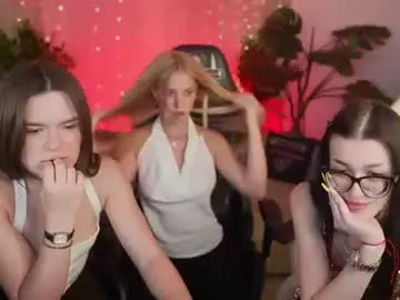 Chaturbate Sex Chat of kira0541