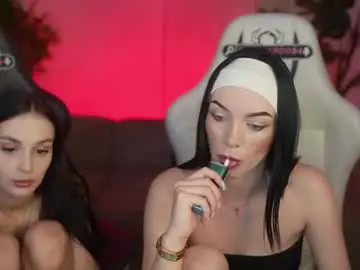 Chaturbate Sex Cam of kira0541