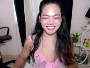 Chaturbate Best live sex cam show of bella_ngo