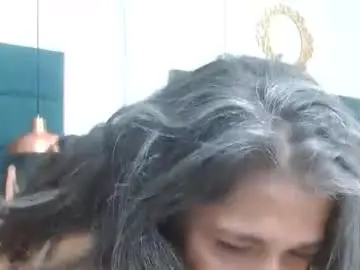 Chaturbate Sex Cam of brenda_velasquez